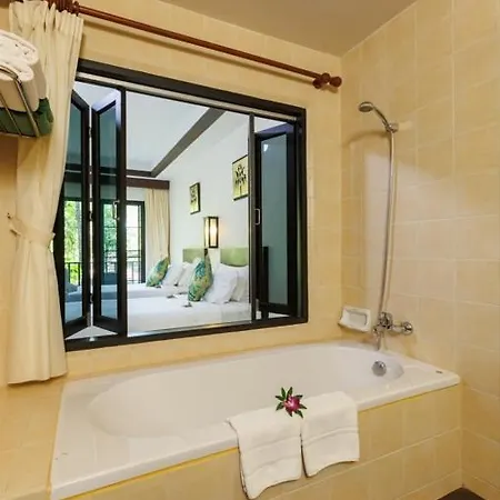 Nang Thong Bay Resort Khao Lak Exterior photo