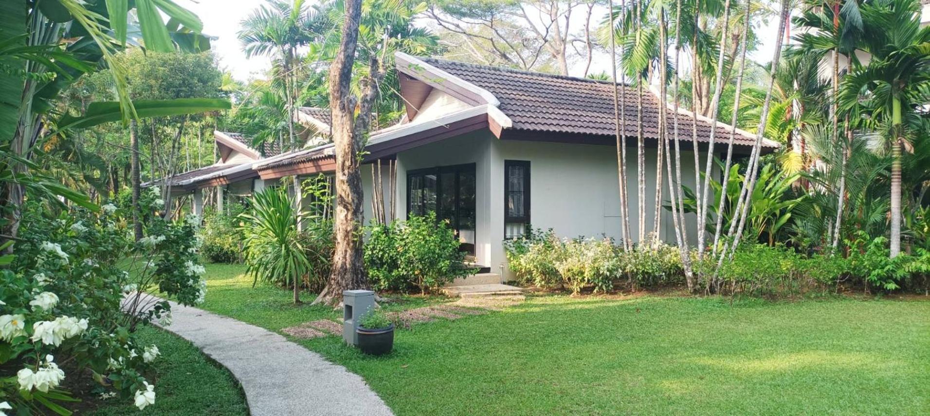 सहारा Nang Thong Bay 3*
